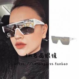 Picture of Burberry Sunglasses _SKUfw51929185fw